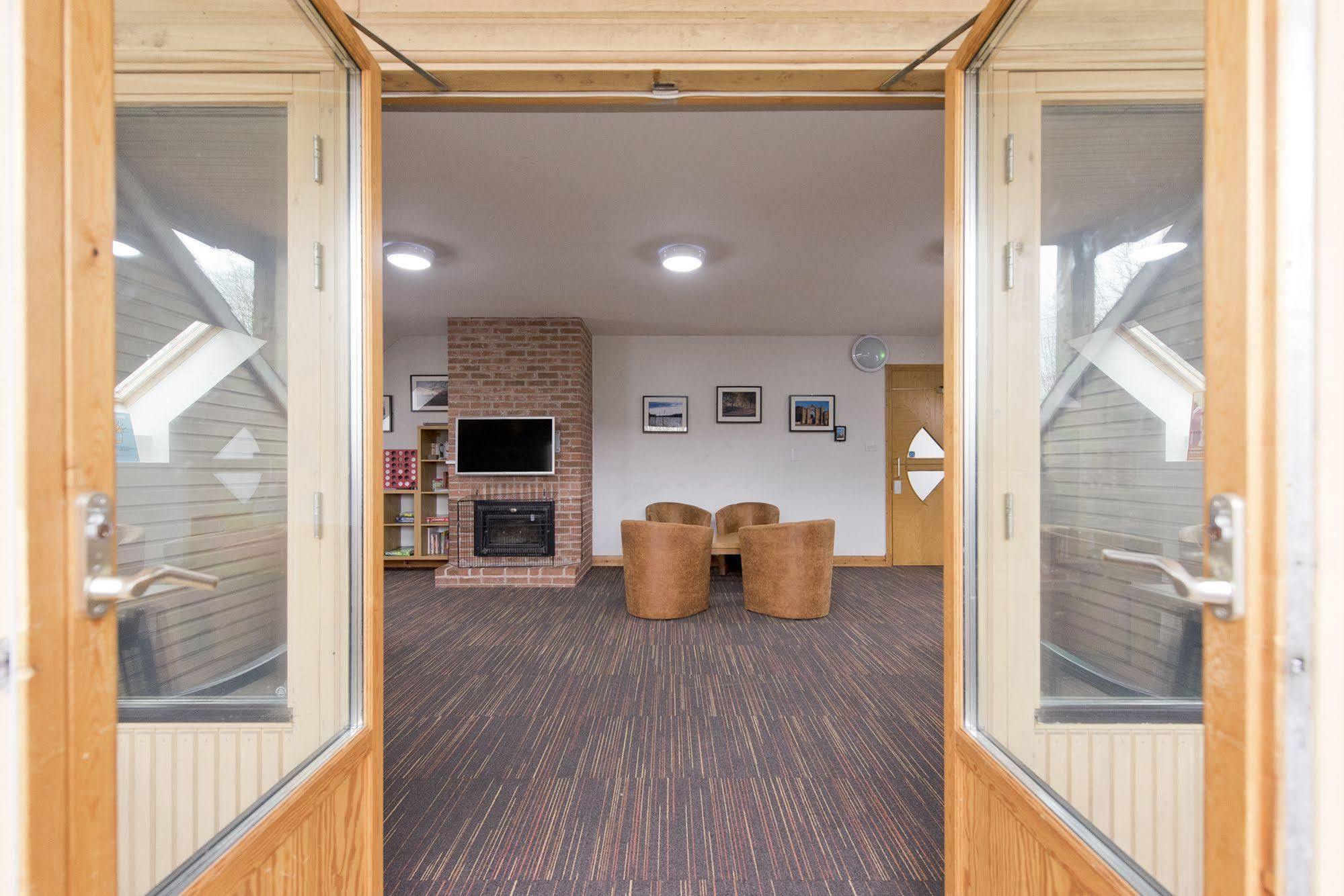 Yha Sherwood Forest Edwinstowe Exterior photo